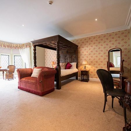 Miskin Manor Hotel Hensol Exterior photo