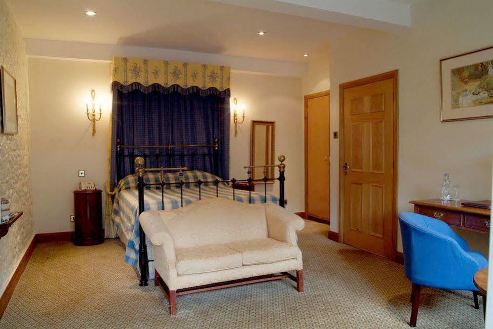 Miskin Manor Hotel Hensol Exterior photo